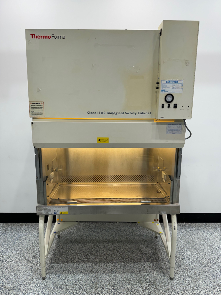 Image of Thermo Forma Class II A2 4' Biosafety Cabinet